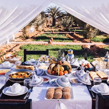 Отель Oasis Luxury Camp Мерзуга Экстерьер фото